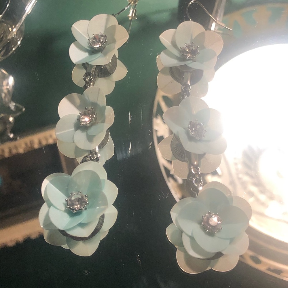 Gorgeous statement earrings
